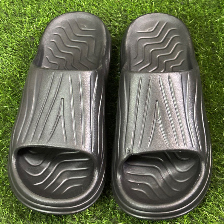 دمپایی حمام مدل کویر M