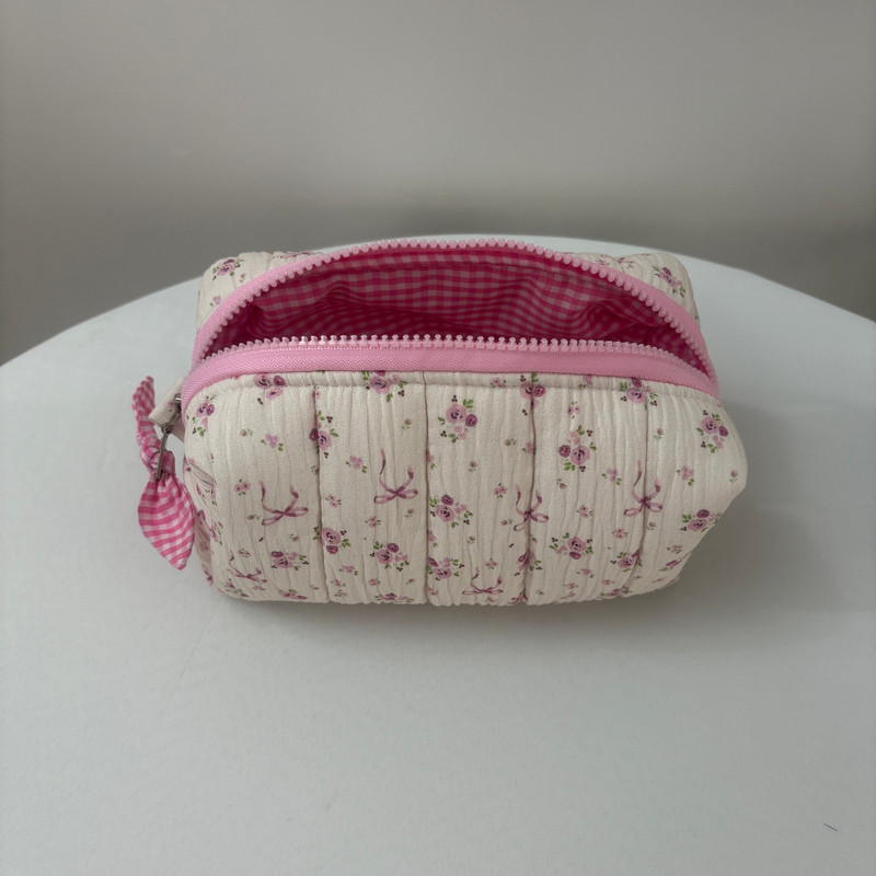 کیف لوازم آرایش زنانه مدل پاپیون و گل