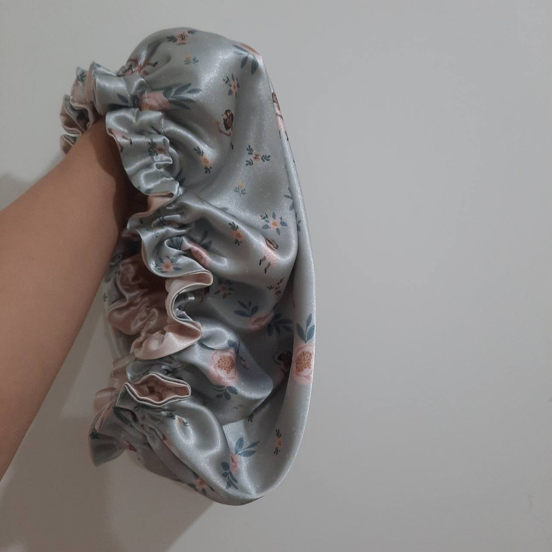 کلاه زنانه مدل ساتن ابریشم طرح فرشته