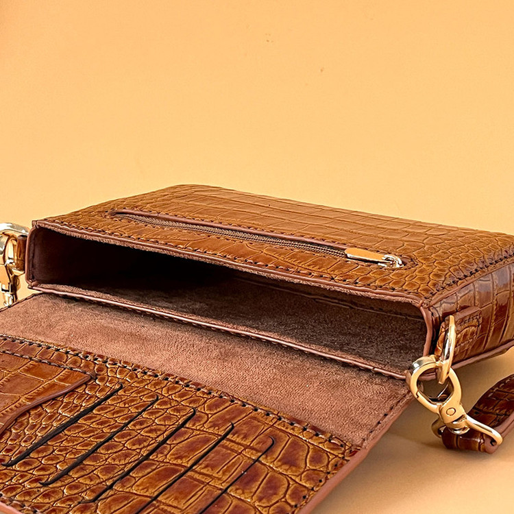 کیف زنانه خانه چرم آنا مدل V-25735
