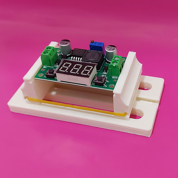 گیره مونتاژ مدل PCB