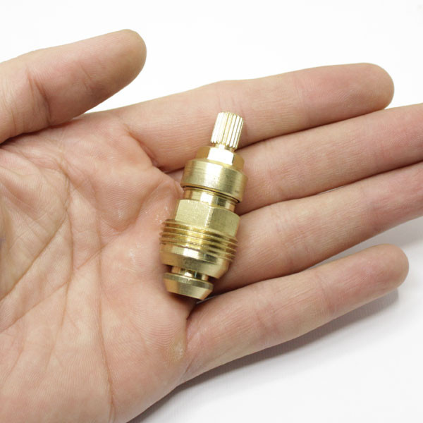 مغزی شیر رادیاتور دینا مدل هزار خار مجموعه 4 عددی