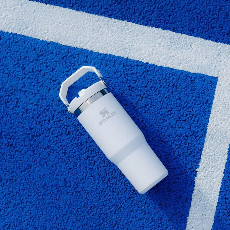 قمقمه 0.88 لیتری مدل Iceflow Flip Straw Tumbler، جنس استیل، دارای درب پیچی با سری پیچی آساننوش نیدار، عایق حرارت استیل