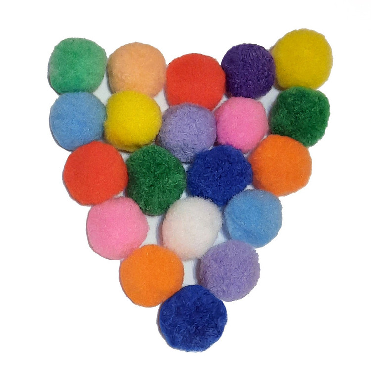 اسباب بازی پولیشی گربه مدل pom pom بسته 20 عددی با ابعاد 2x2x2 سانتیمتر و وزن سبک برای سرگرمی و تحریک بازی حیوانات خانگی