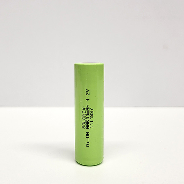 باتری قلمی شارژی سولونیکس مدل صنعتی 600mAh سر تخت بسته 2 عددی
