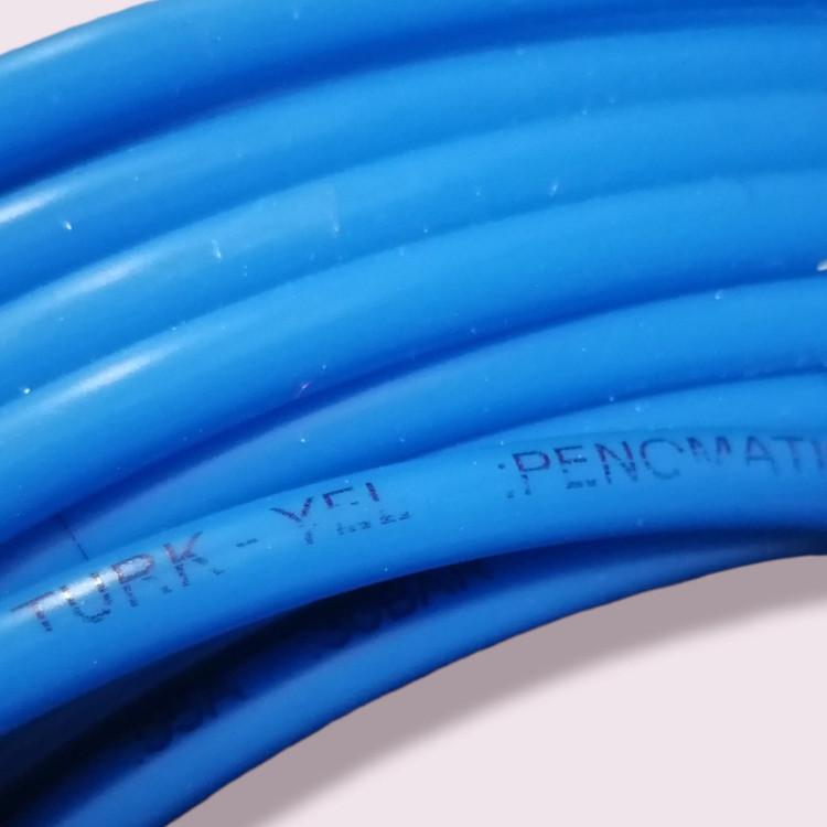 شلنگ فنری مدل PE15blu طول 15 متر
