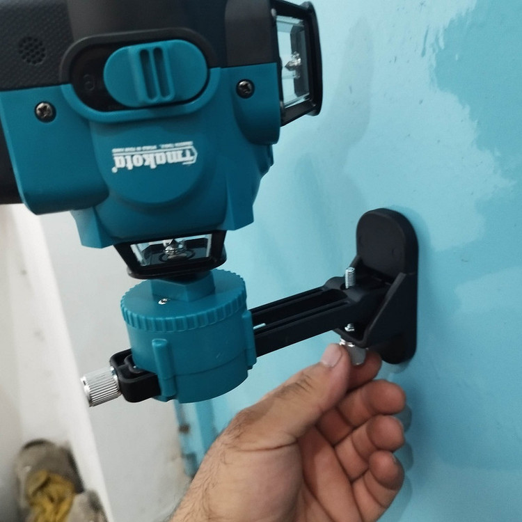 تراز لیزری تی ماکوتا مدل 4 بعدی نور سبز کد TM-4D19WF
